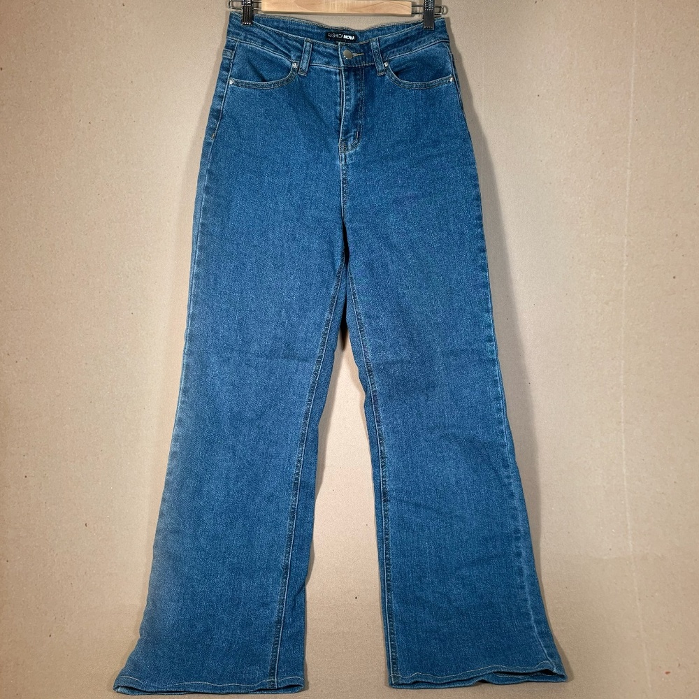 FASHION NOVA JEANS